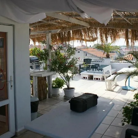 Feshevi Kiten (Burgas)
